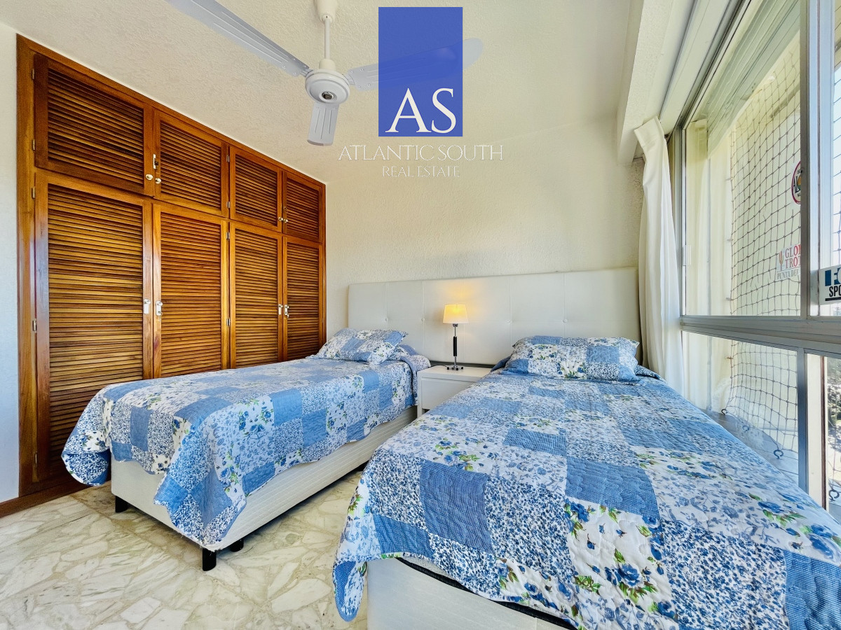Apartamento ID.3190 - Oportunidad apartamento 3 Dormitorios con Vista al Mar Playa Mansa