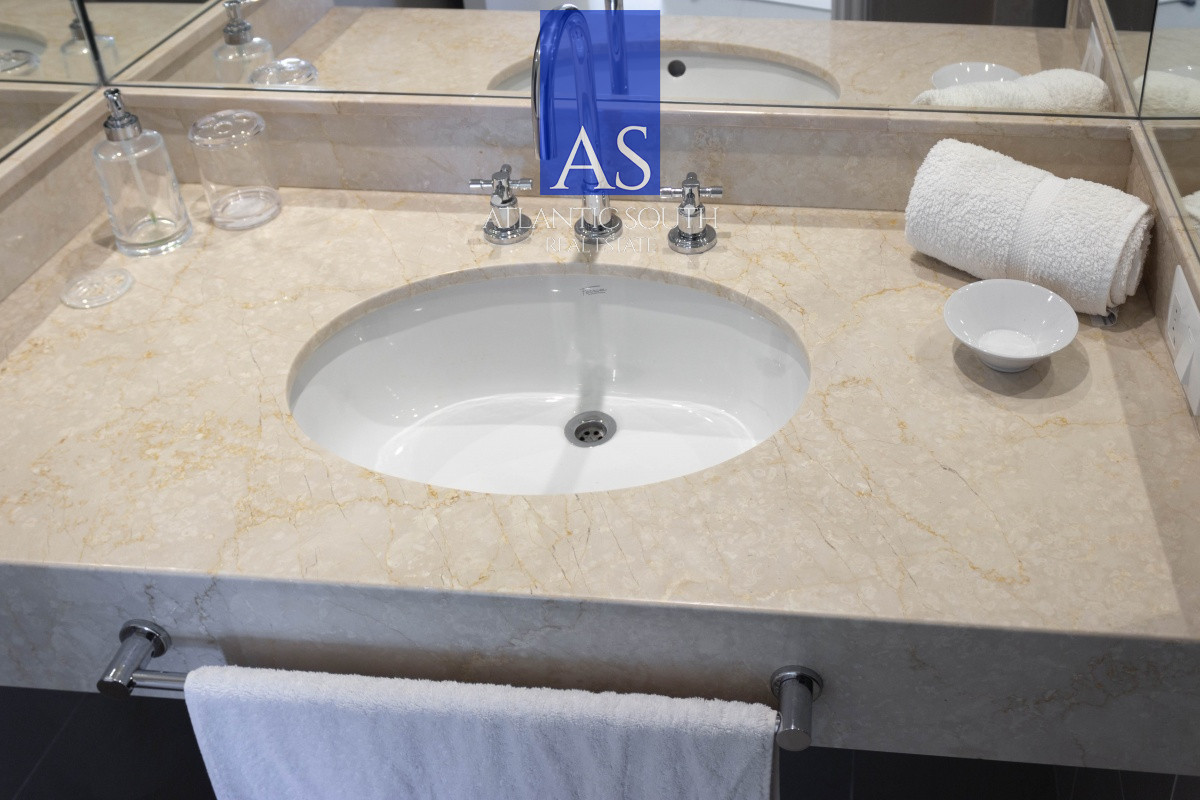 Apartamento ID.1809 - Venta de maravilloso departamento penthouse en complejo privado de Playa Mansa