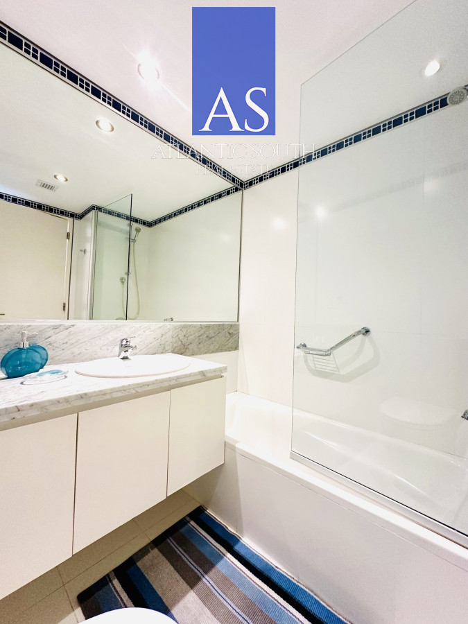 Apartamento ID.3549 - Espectacular apartamento esquinero en Torre Le Parc, Playa Brava, Punta del Este