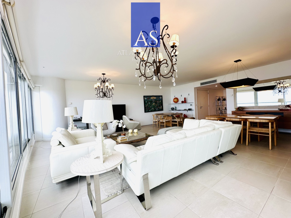 Apartamento ID.3549 - Espectacular apartamento esquinero en Torre Le Parc, Playa Brava, Punta del Este