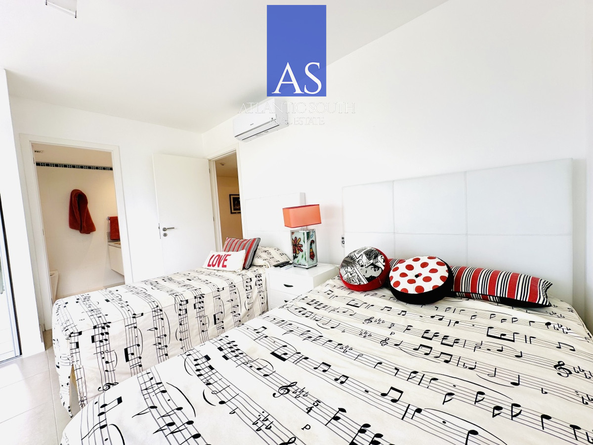 Apartamento ID.3549 - Espectacular apartamento esquinero en Torre Le Parc, Playa Brava, Punta del Este