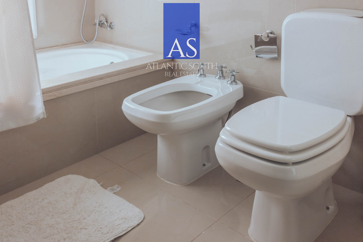 Apartamento ID.1809 - Venta de maravilloso departamento penthouse en complejo privado de Playa Mansa