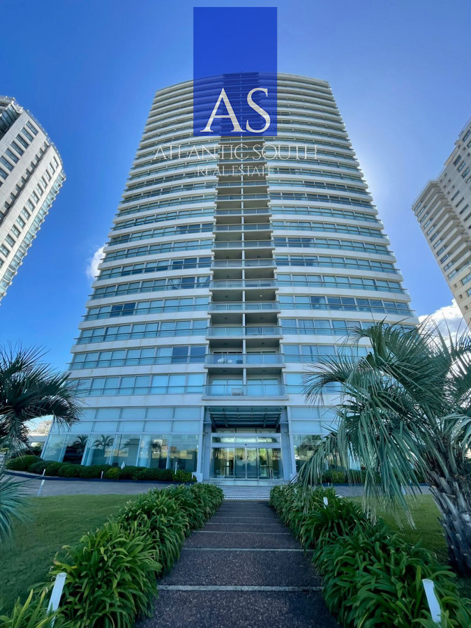 Apartamento ID.3549 - Espectacular apartamento esquinero en Torre Le Parc, Playa Brava, Punta del Este