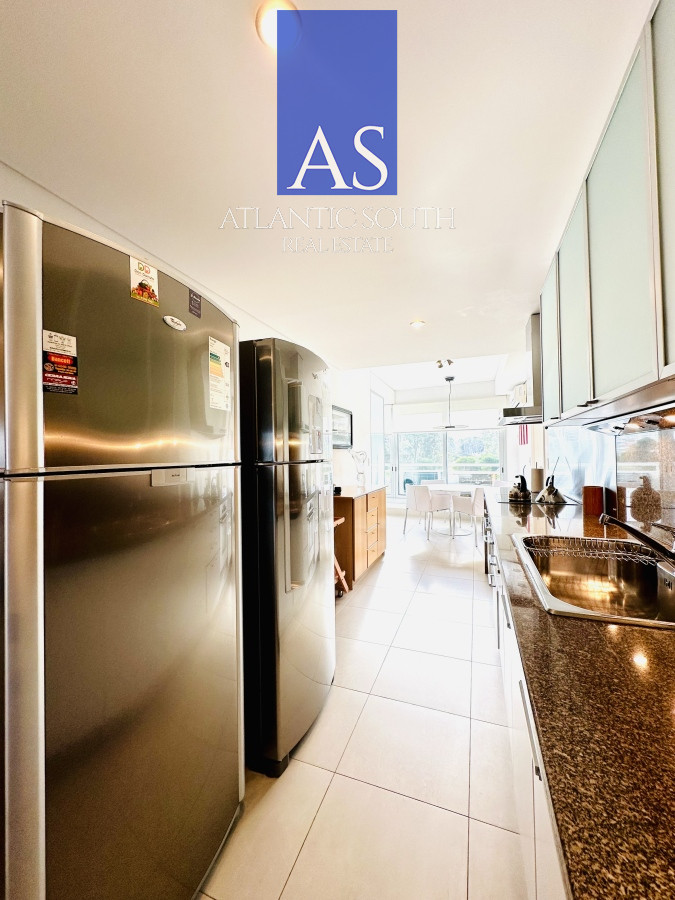 Apartamento ID.3549 - Espectacular apartamento esquinero en Torre Le Parc, Playa Brava, Punta del Este