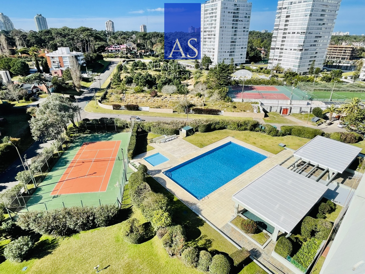 Apartamento ID.3190 - Oportunidad apartamento 3 Dormitorios con Vista al Mar Playa Mansa