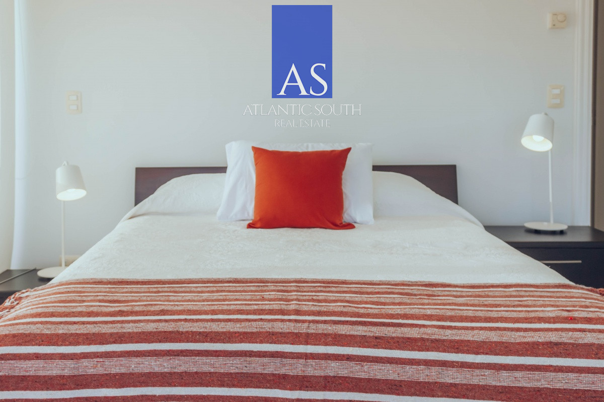 Apartamento ID.1809 - Venta de maravilloso departamento penthouse en complejo privado de Playa Mansa