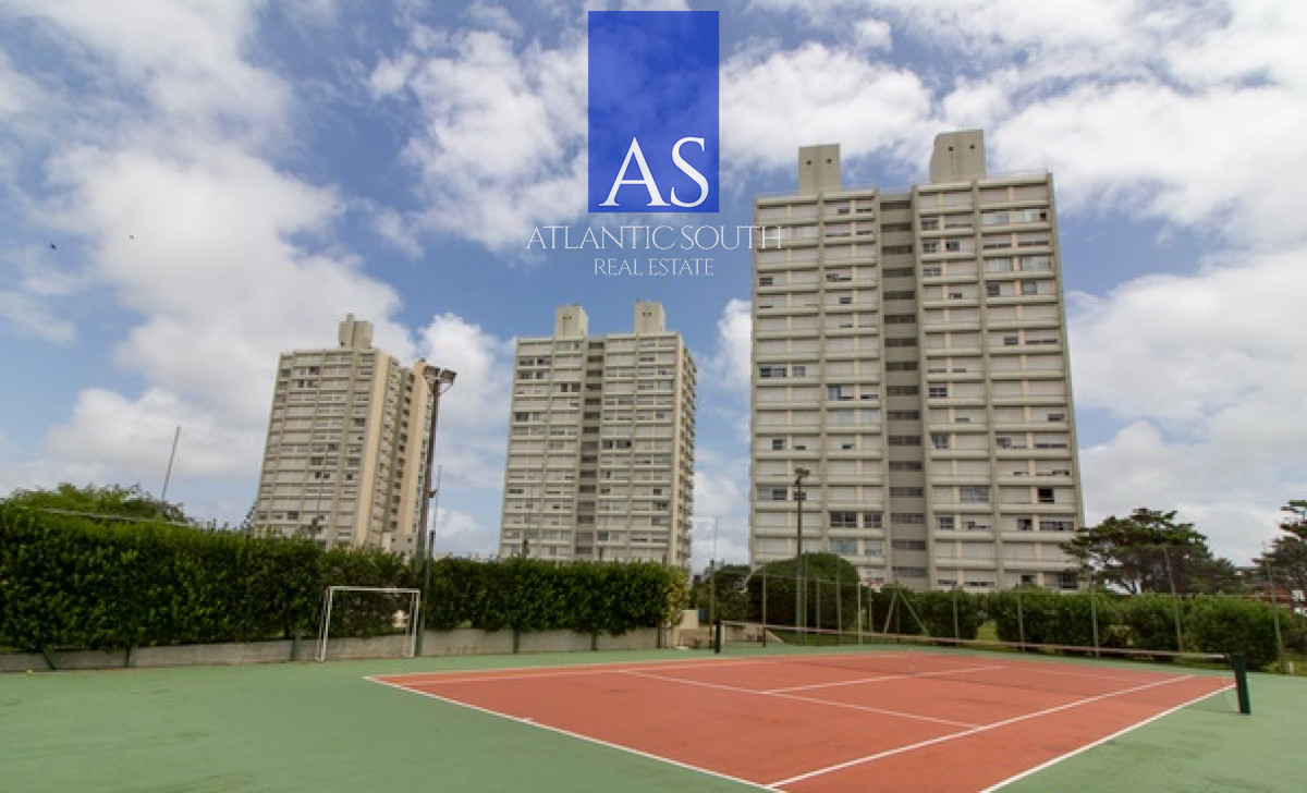Apartamento ID.3190 - Oportunidad apartamento 3 Dormitorios con Vista al Mar Playa Mansa