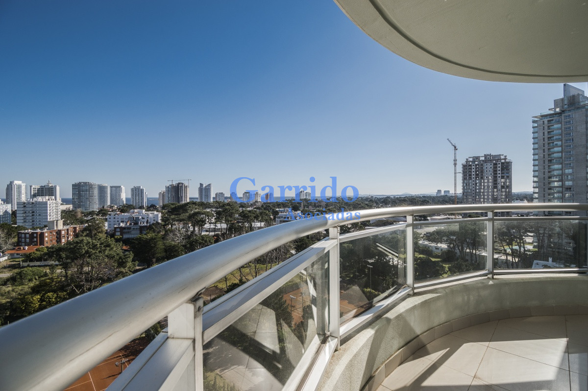 Apartamento ID.3637 - Apartamento de 2 Dormitorios en Ocean Drive - Venta