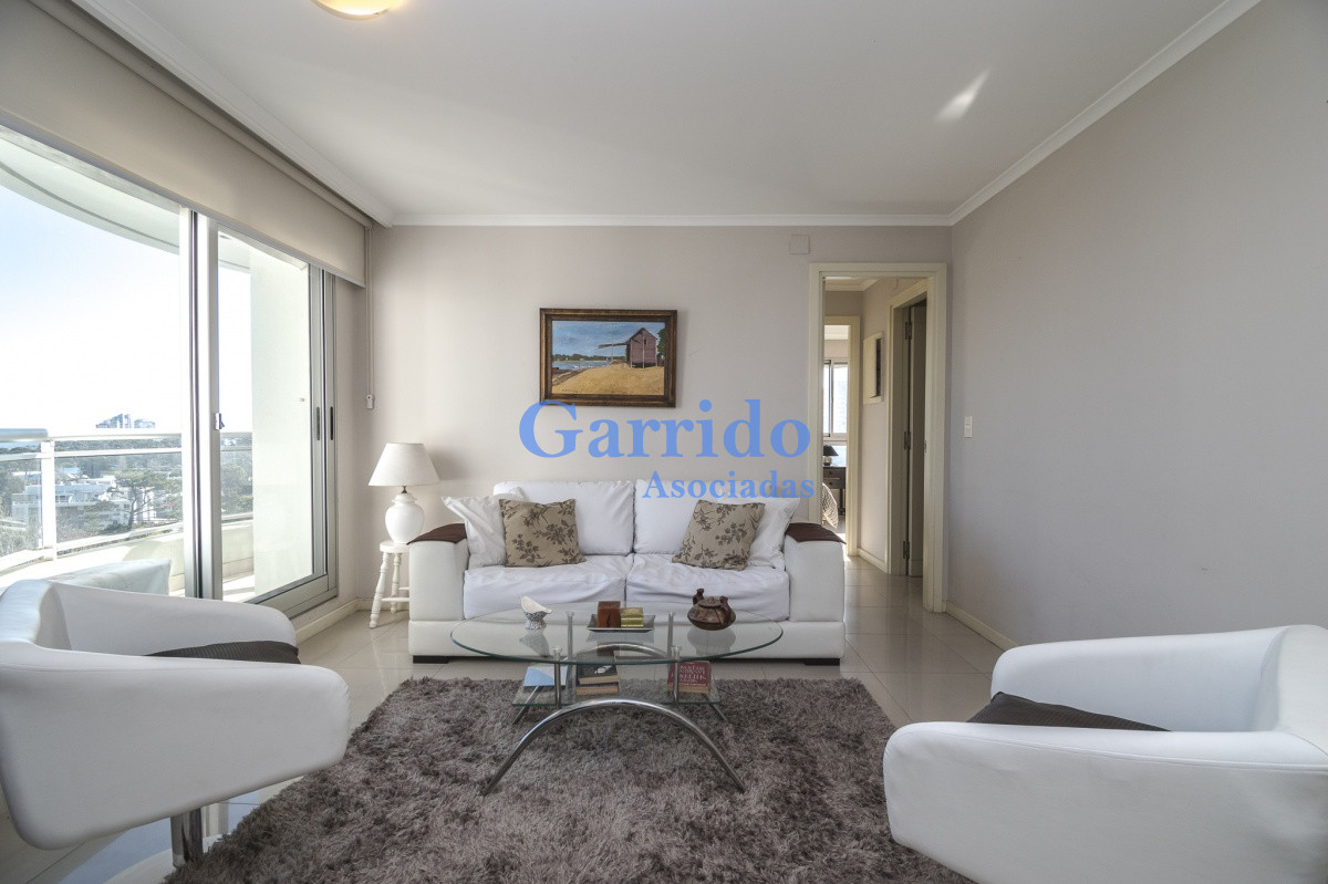 Apartamento ID.3637 - Apartamento de 2 Dormitorios en Ocean Drive - Venta