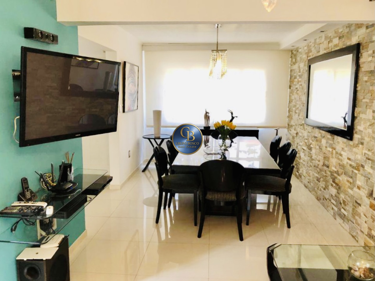 Casa ID.1437 - Alquiler temporario de casa con 3 Dormitorios con piscina y barbacoa en Jardines de Córdoba, Punta del Este