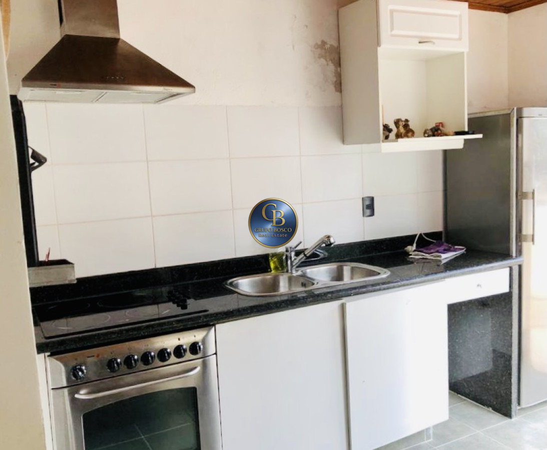 Casa ID.1437 - Alquiler temporario de casa con 3 Dormitorios con piscina y barbacoa en Jardines de Córdoba, Punta del Este