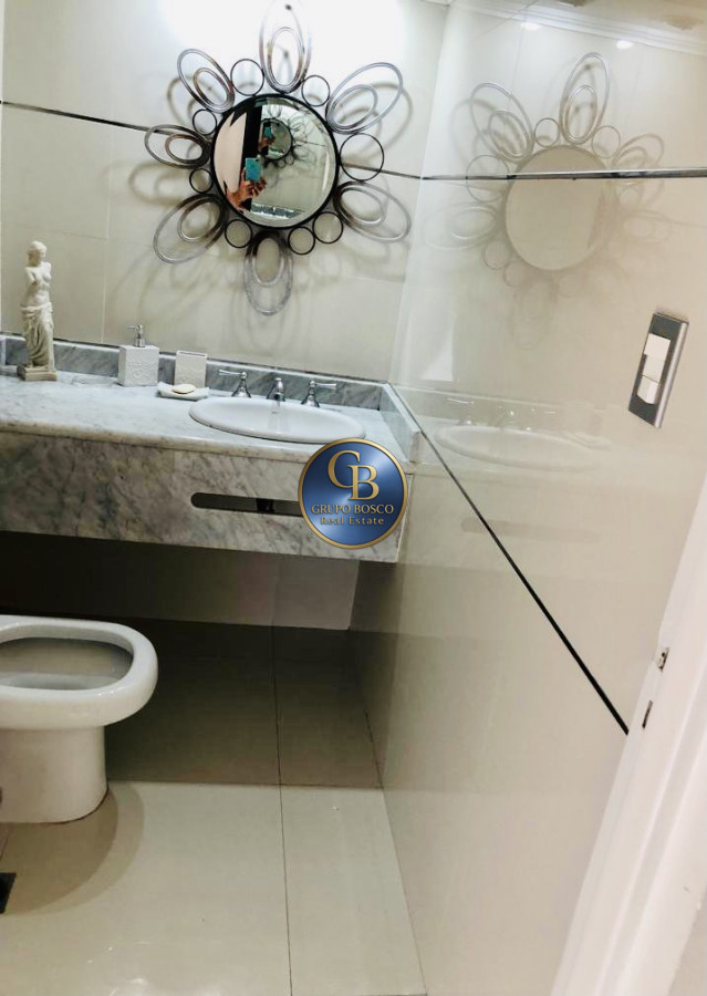 Casa ID.1437 - Alquiler temporario de casa con 3 Dormitorios con piscina y barbacoa en Jardines de Córdoba, Punta del Este