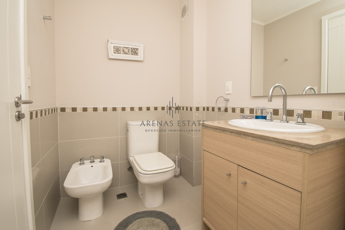 Apartamento ID.2690 - Apartamento de 3 Dormitorios en Venta - Ocean Drive