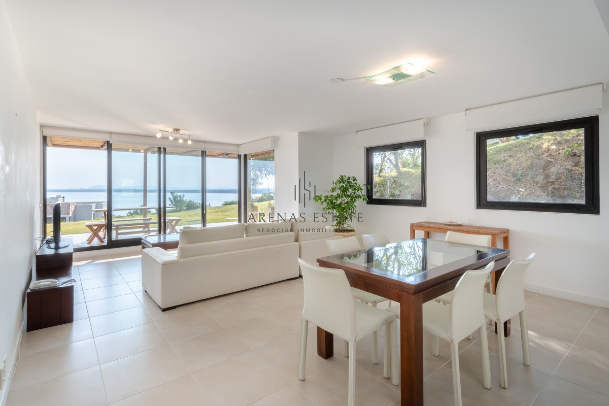 Apartamento ID.1853 - Venta y alquiler temporario de apartamento amplio de un dormitorios en Punta Ballena