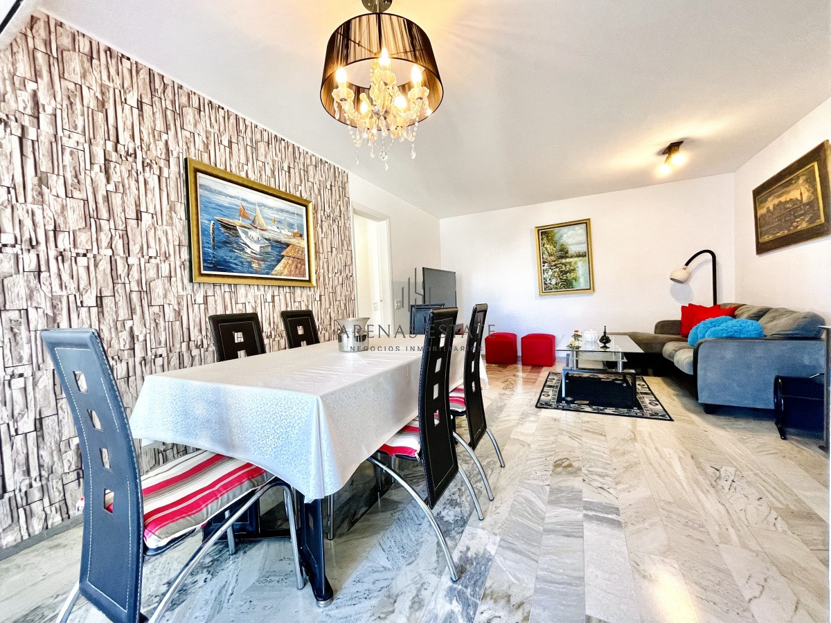 Apartamento ID.600 - Apartamento de 2 Dormitorios Reciclado, Península de Punta del Este