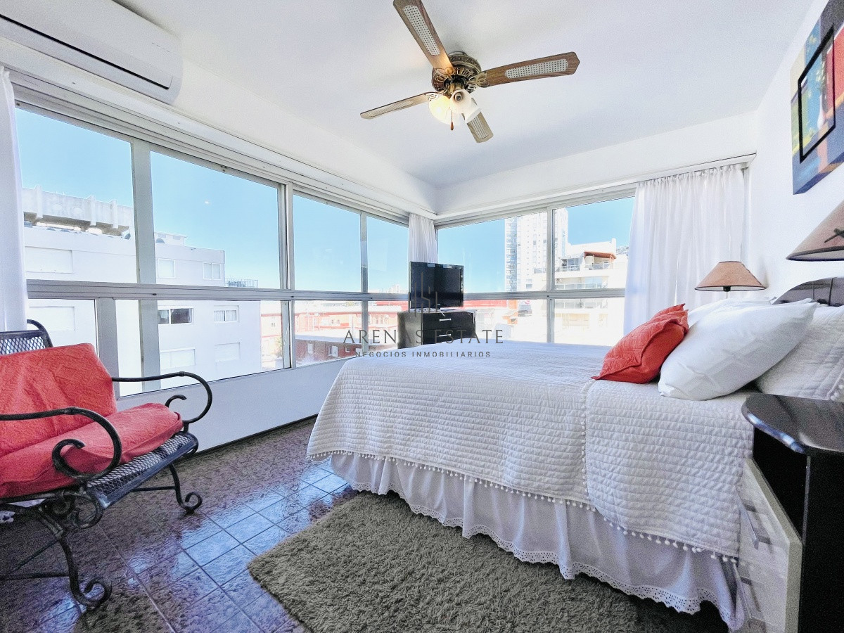 Apartamento ID.600 - Apartamento de 2 Dormitorios Reciclado, Península de Punta del Este