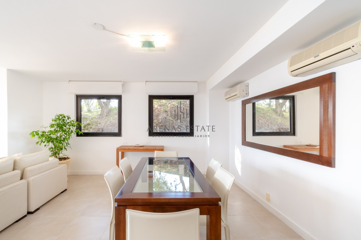 Apartamento ID.1853 - Venta y alquiler temporario de apartamento amplio de un dormitorios en Punta Ballena