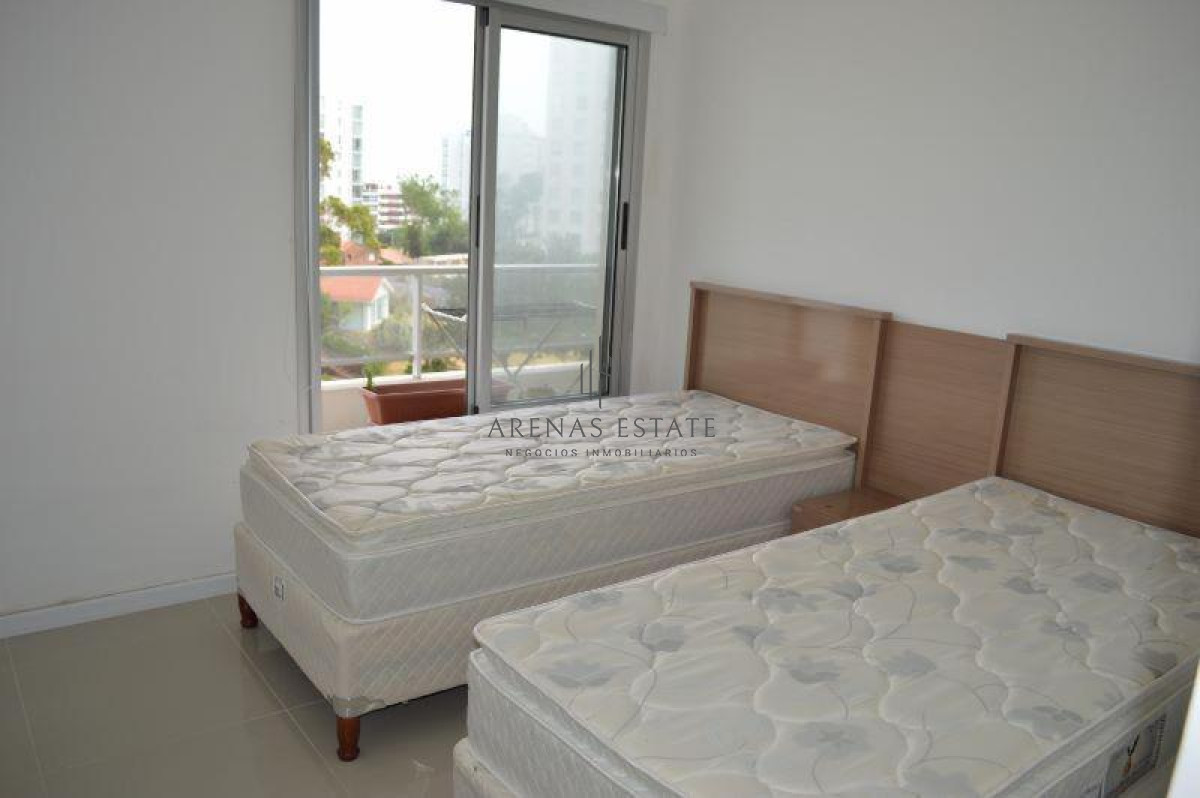 Apartamento ID.549 - Muy Buen Apartamento de 2 Dormitorios en Aidy Grill, Punta del Este