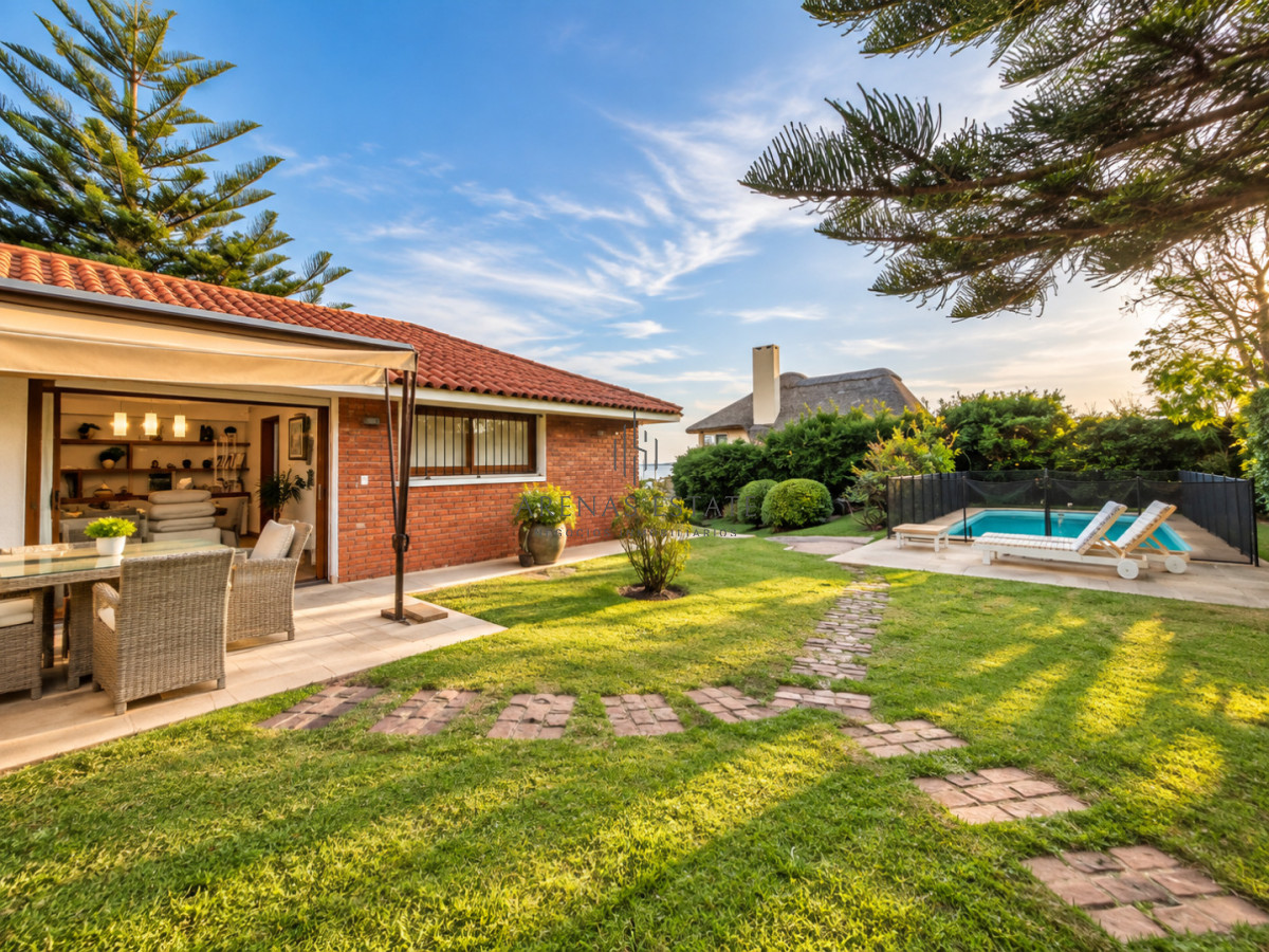 Casa ID.619 - Casa a la venta en Punta del Este