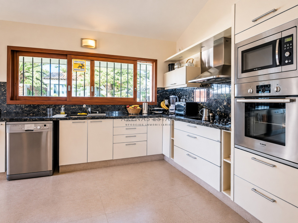 Casa ID.619 - Casa a la venta en Punta del Este