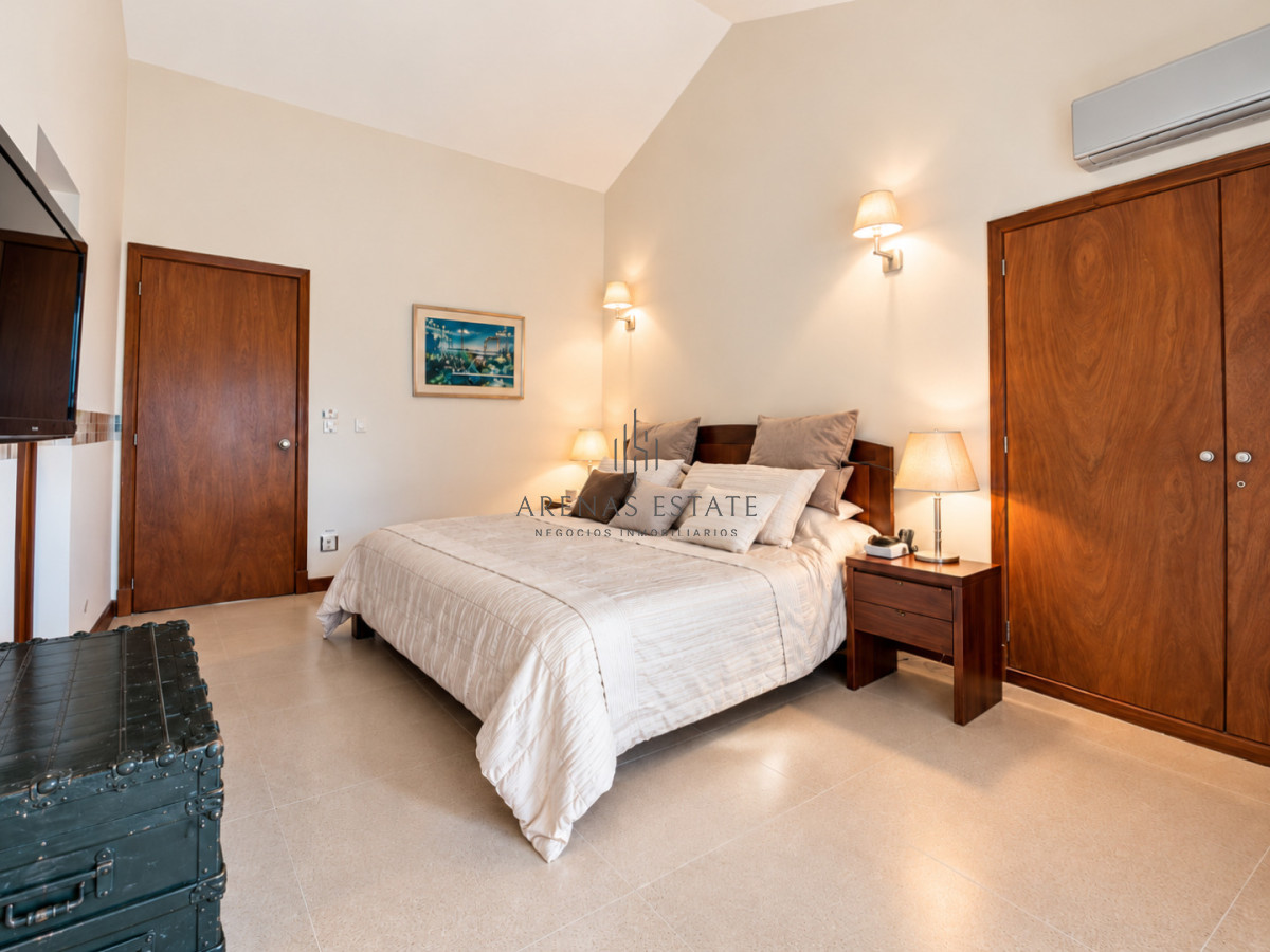 Casa ID.619 - Casa a la venta en Punta del Este