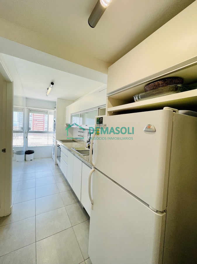 Apartamento ID.650 - Venta de Apartamento de tres Dormitorios en Península - Punta del Este