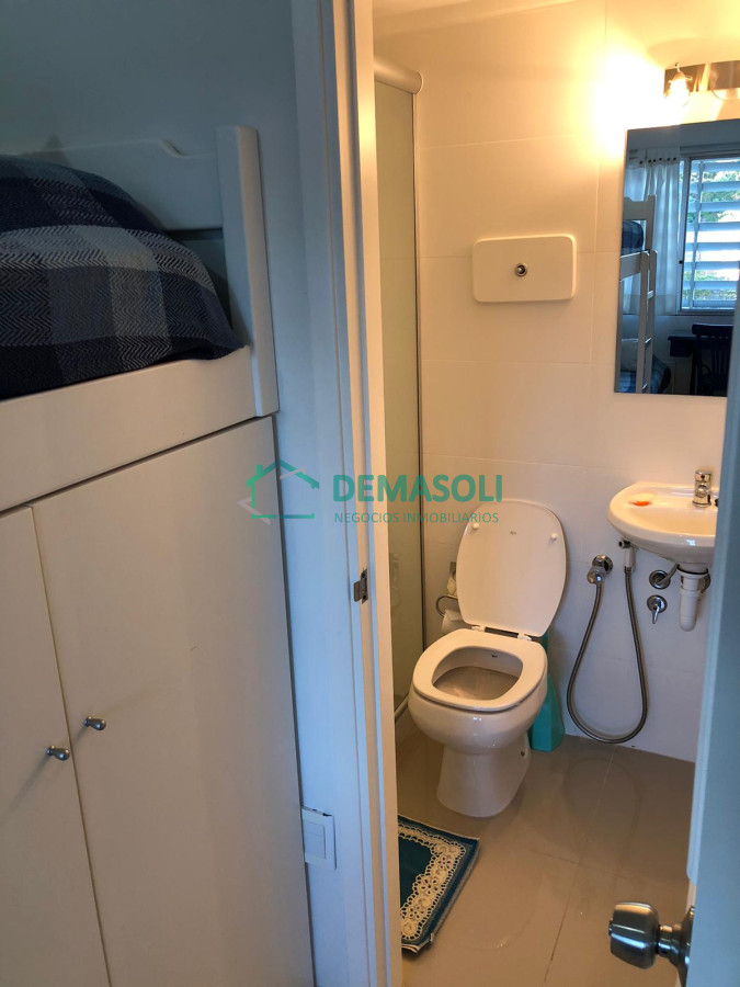 Apartamento ID.776 - Apartamento de 2 Dormitorios Frente a Playa Mansa