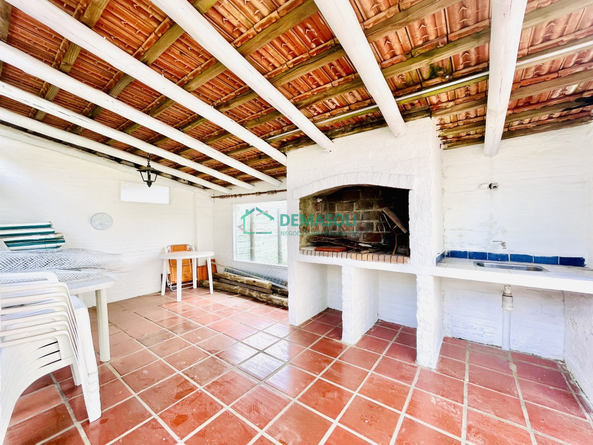 Casa ID.815 - Casa de 4 Dormitorios en La Barra, Punta del Este