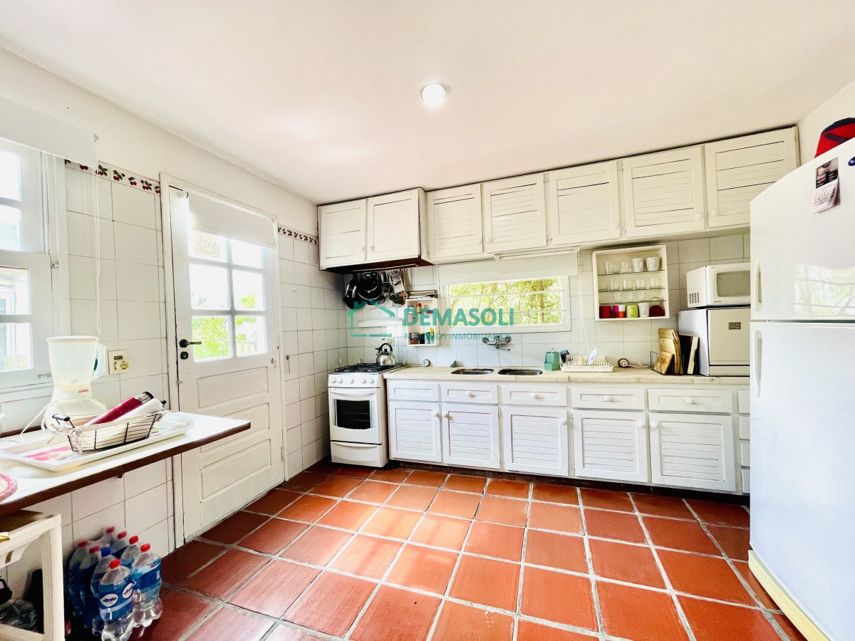 Casa ID.815 - Casa de 4 Dormitorios en La Barra, Punta del Este