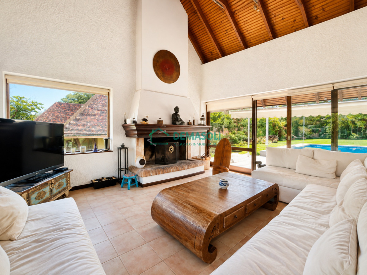 Casa ID.328 - Cómoda Casa de 5 Dormitorios y Piscina en Punta del Este