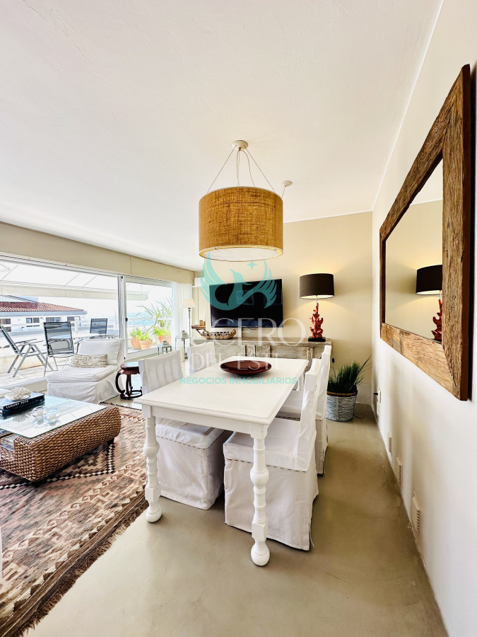 Apartamento ID.1288 - Alquiler y venta de apartamento con vista al Mar en Península de 3 dormitorios más dependencia