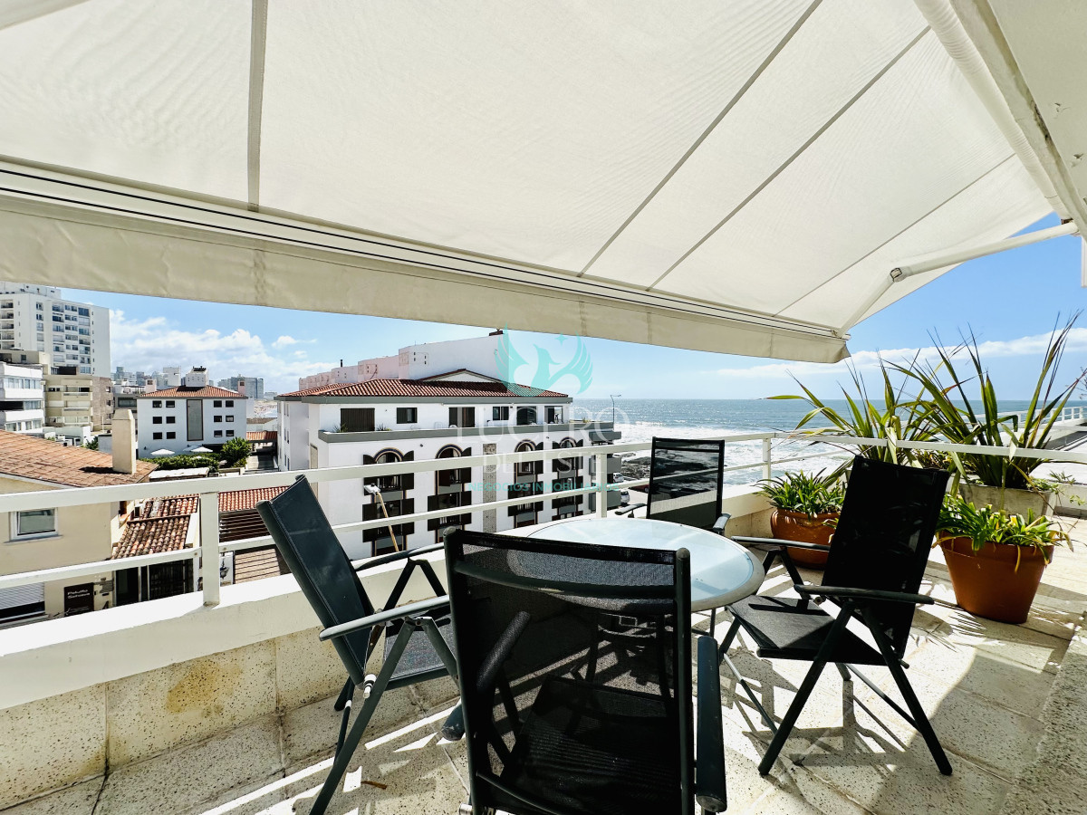 Apartamento ID.1288 - Alquiler y venta de apartamento con vista al Mar en Península de 3 dormitorios más dependencia
