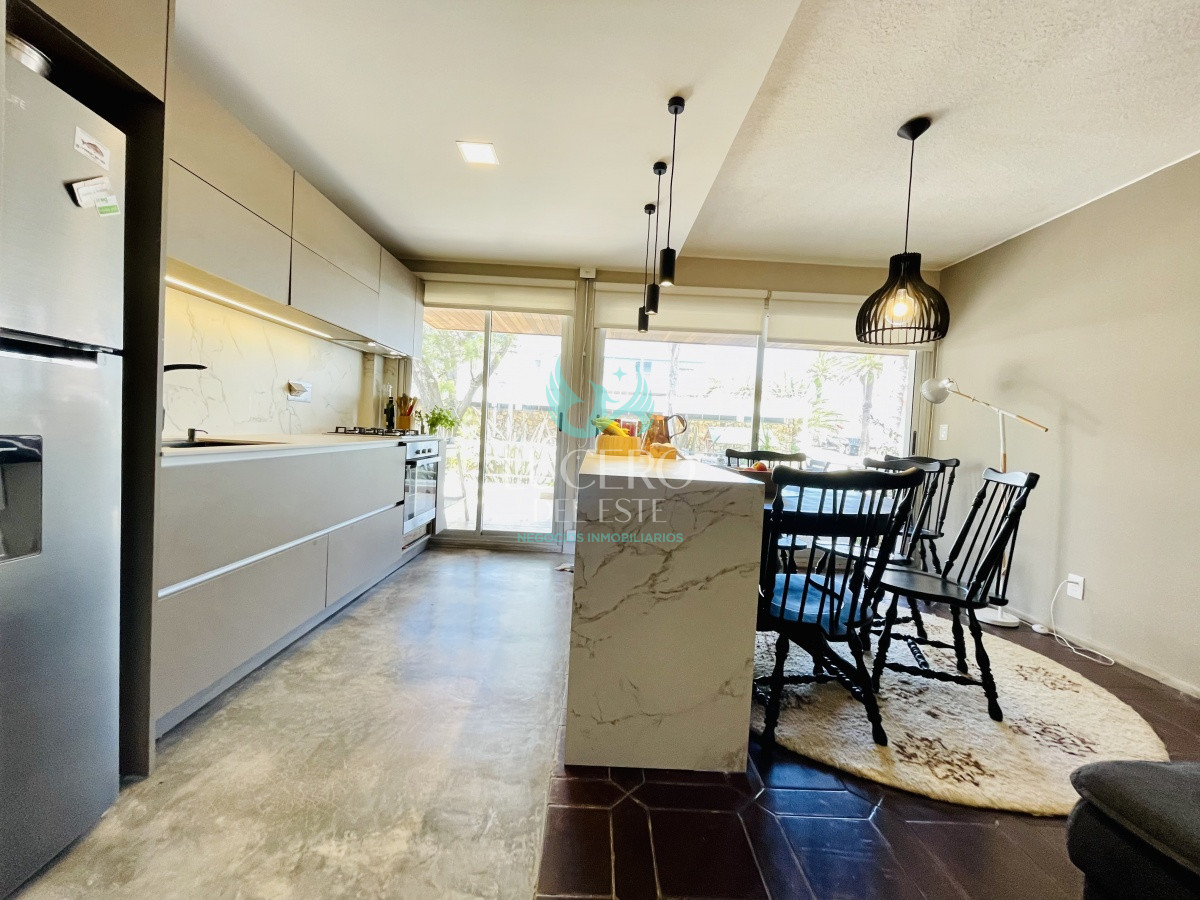 Apartamento ID.788 - Apartamento en Alquiler Anual 2 Dormitorios en Península a pasos del Puerto, Punta del Este