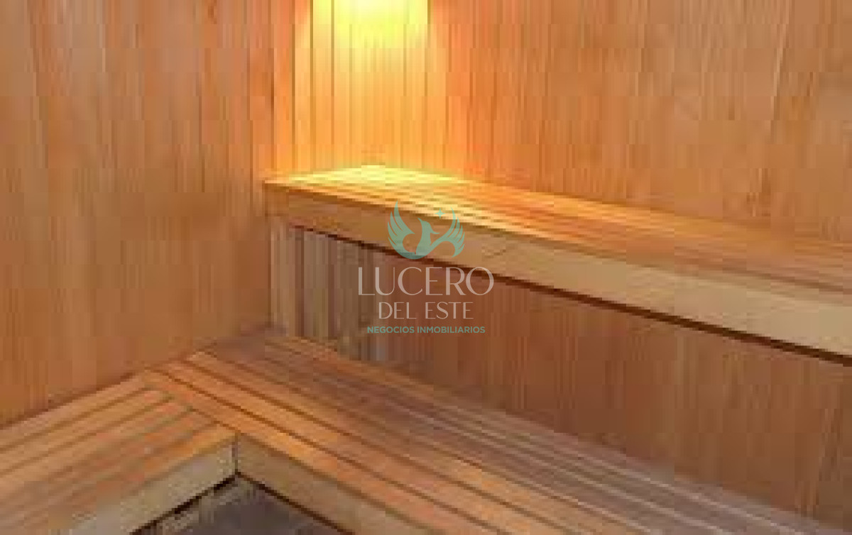 Apartamento ID.1035 - Apartamento de 1 Dormitorio en Torre con Servicios, Cerca del Mar - Alquiler Anual, Punta del Este