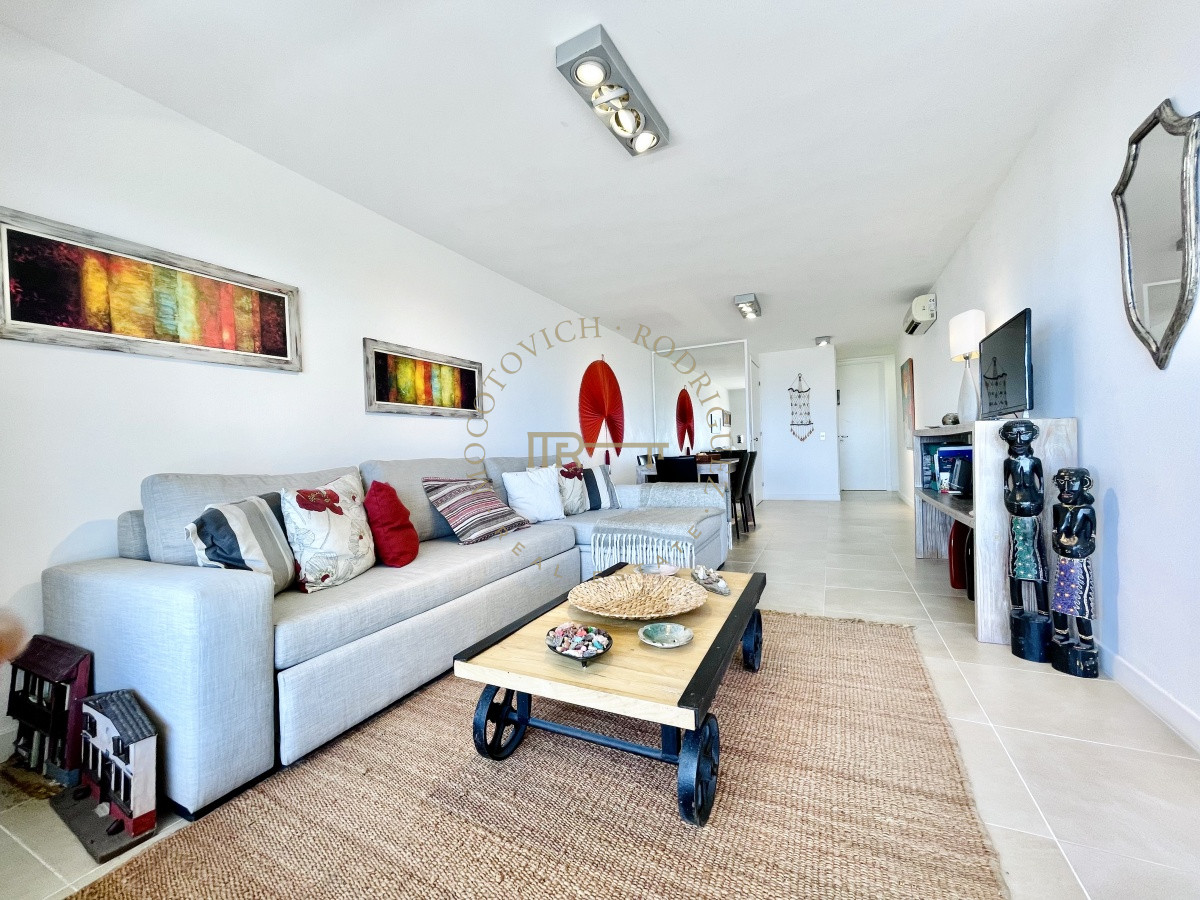 Apartamento ID.1274 - Apartamento en alquiler temporario de dos dormitorios con parrillero de uso exculusivo, Punta Ballena