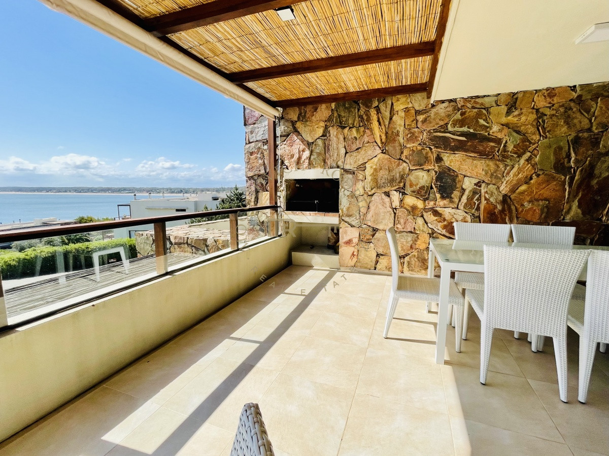 Apartamento ID.1158 - Apartamento de 2 Dormitorios con Vista al Mar y Parrillero en Quartier Punta Ballena