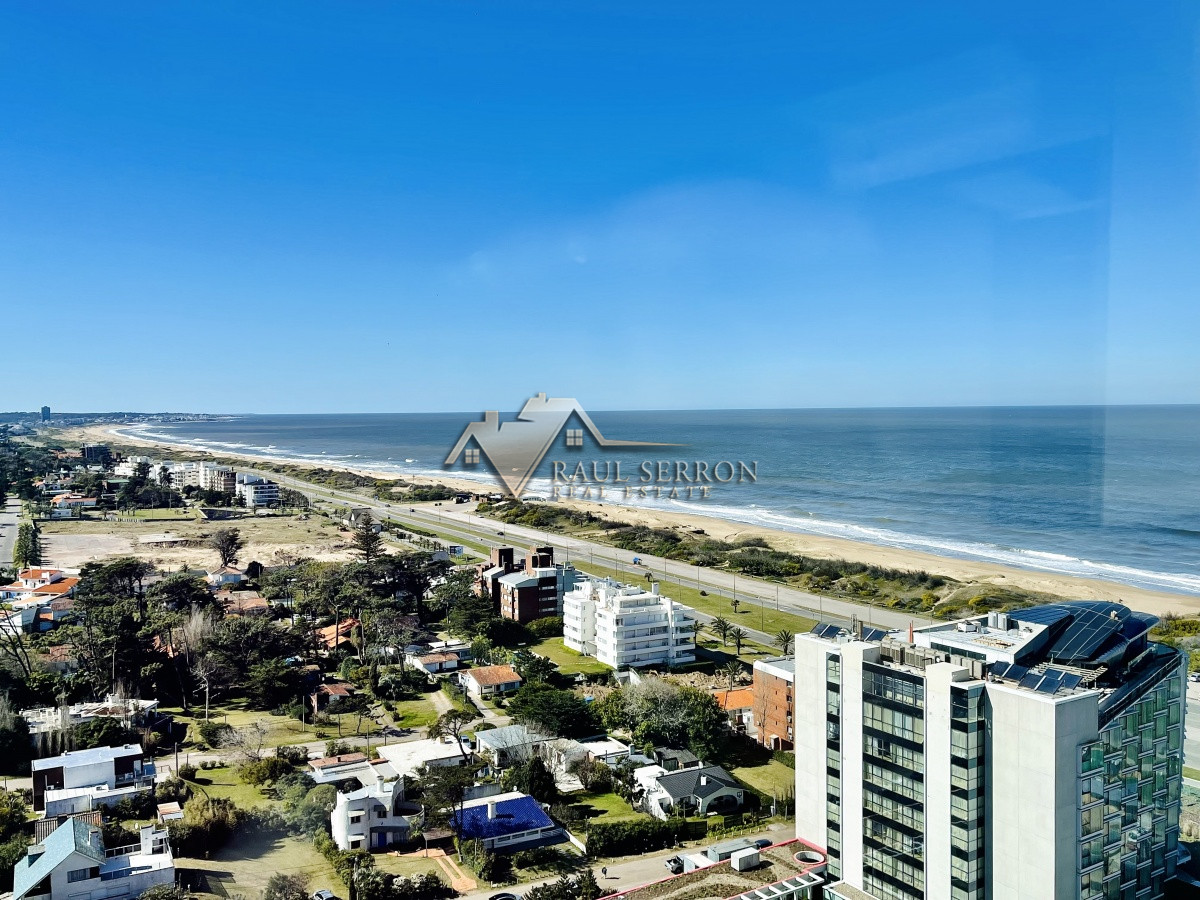 Apartamento ID.1594 - VENTA DE APARTAMENTO DE 2 DORMITORIOS Y DEPENDENCIA CON PARRILLERO PROPIO EN LOOK BRAVA PUNTA DEL ESTE 