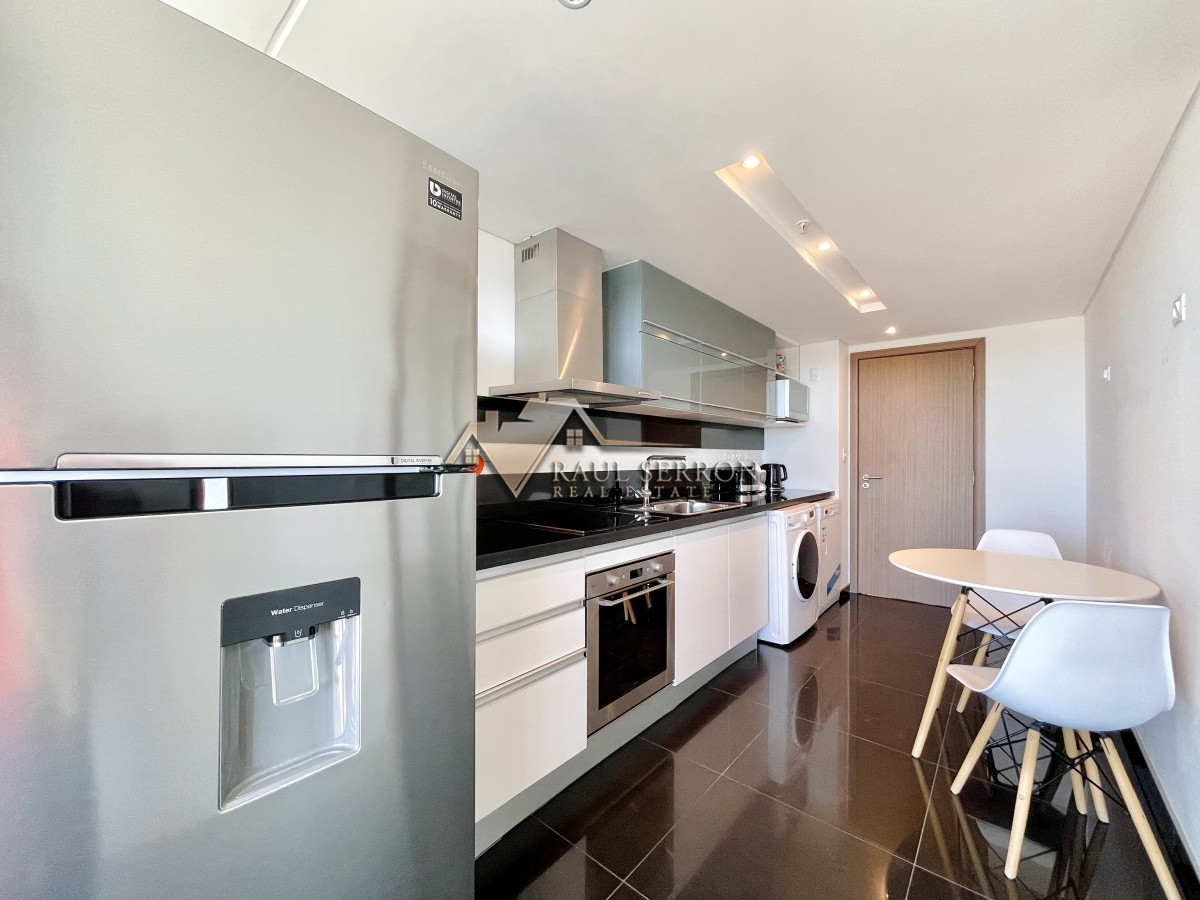 Apartamento ID.1594 - VENTA DE APARTAMENTO DE 2 DORMITORIOS Y DEPENDENCIA CON PARRILLERO PROPIO EN LOOK BRAVA PUNTA DEL ESTE 