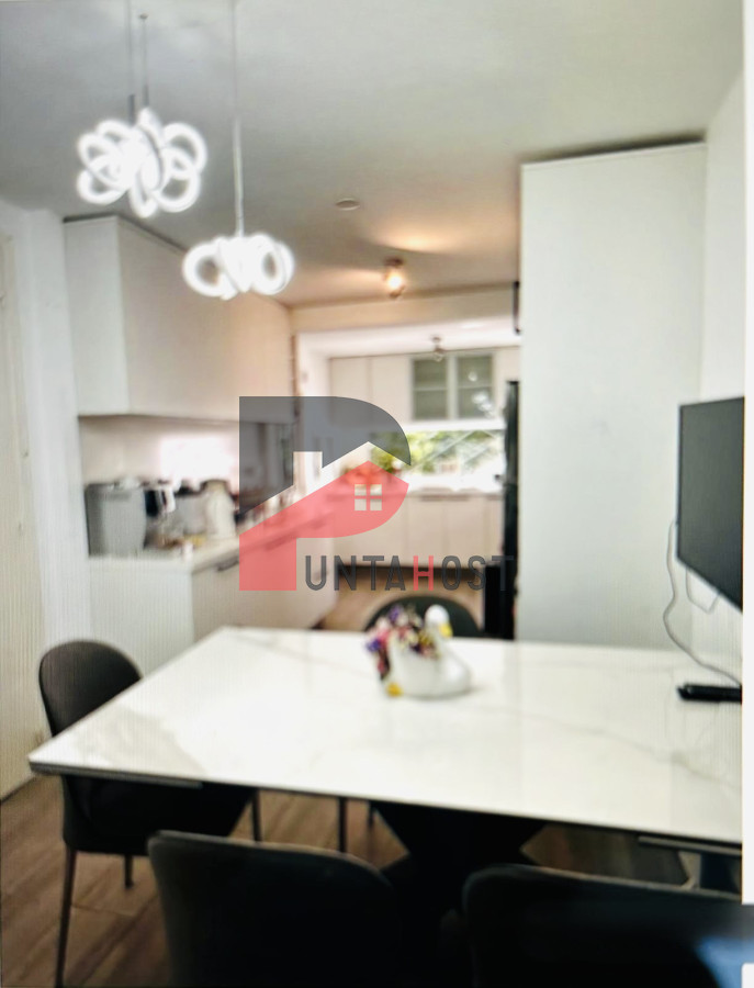 Casa ID.482 - Alquiler temporal de casa de 3 dormitorios con gran parque en playa mansa, Punta del Este