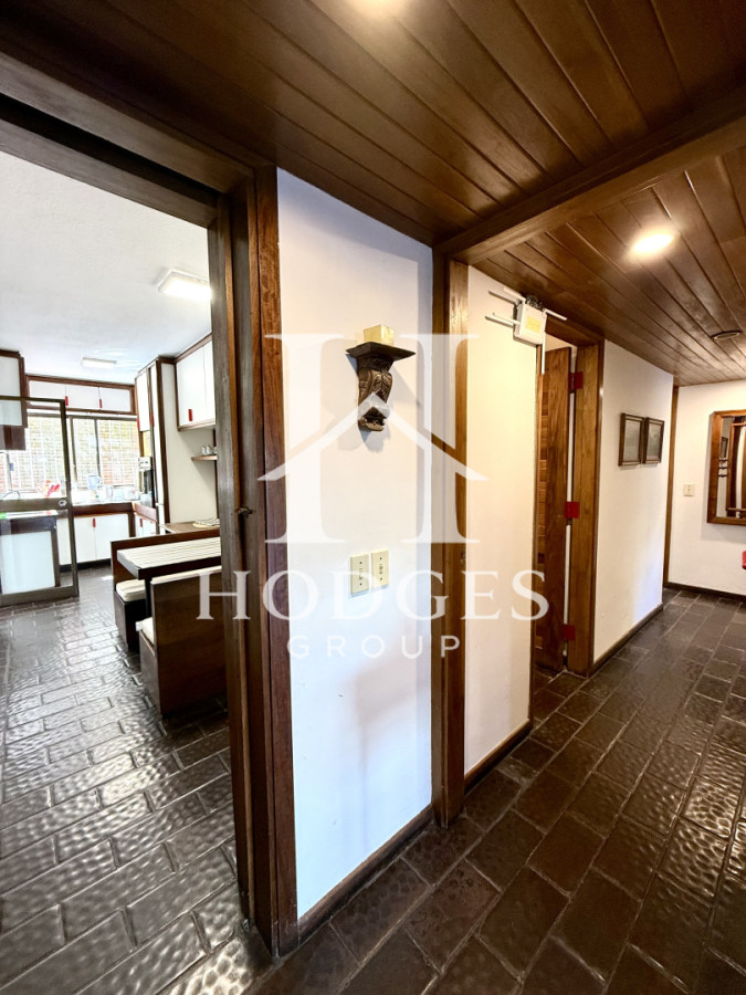 Apartamento ID.171 - Apartamento en venta con alma de casa. Zona Península Punta del Este