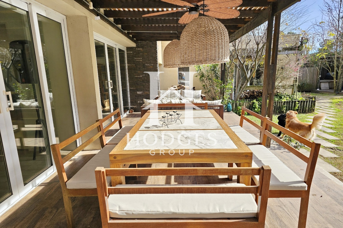 Casa ID.365 - Casa de 5 Dormitorios con Piscina Climatizada y Barbacoa. Gran parque en Burnett zona Pinares