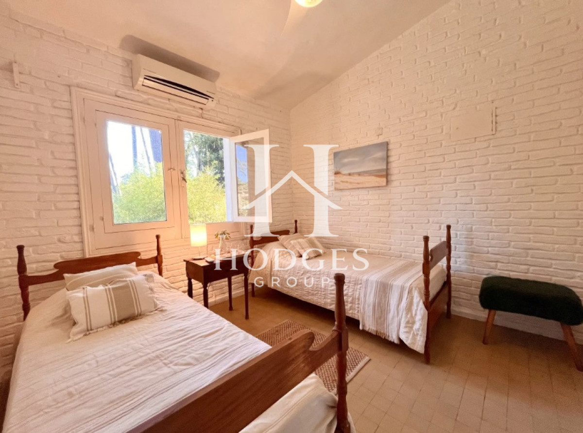 Casa ID.82 - Cómoda Casa de 5 Dormitorios, Parrillero y Gran Jardín en San Rafael, Punta del Este