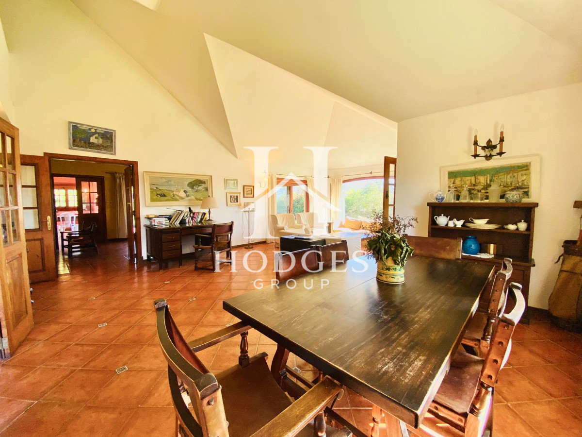 Casa ID.172 - Casa de 4 Dormitorios en Playa Mansa, Punta del Este
