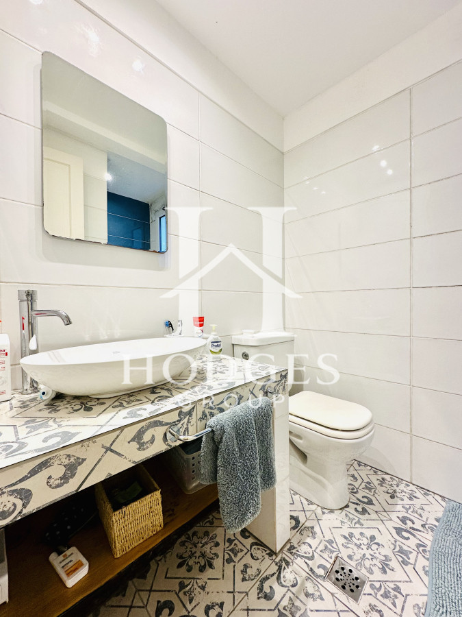 Casa ID.457 - Espectacular Casa Moderna de 5 Dormitorios con Piscina Climatizada y Barbacoa en Alquiler de Temporada, Punta del Este