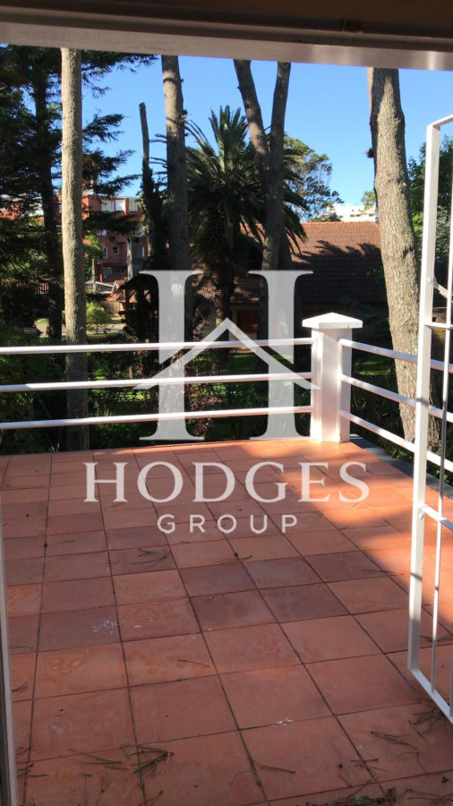 Casa ID.173 - Casa de 3 Dormitorios más Dependencia y Piscina, en Aidy Grill Punta del Este, Ubicada a pasos del Mar