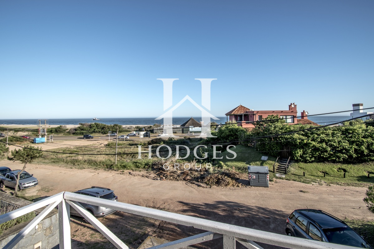 Casa ID.84 - Excelente Casa de 4 Dormitorios con Piscina y Parrillero en Montoya, La Barra