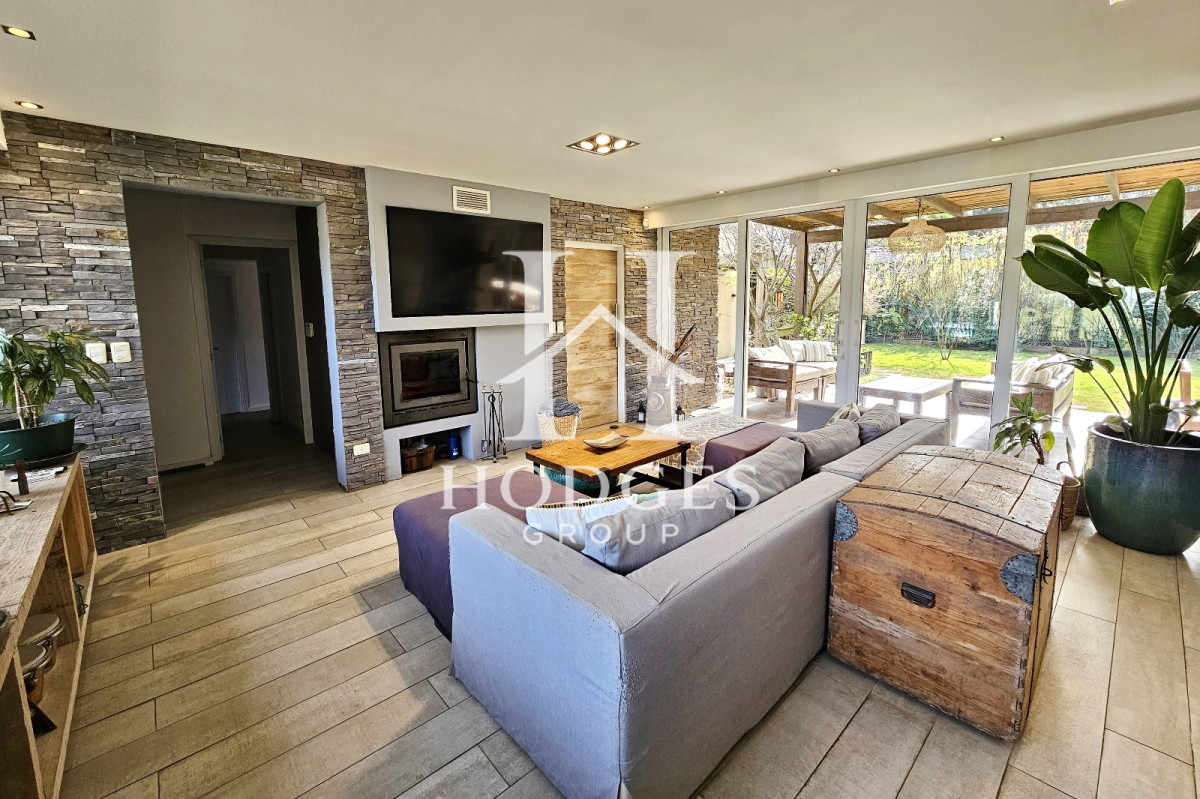 Casa ID.365 - Casa de 5 Dormitorios con Piscina Climatizada y Barbacoa. Gran parque en Burnett zona Pinares