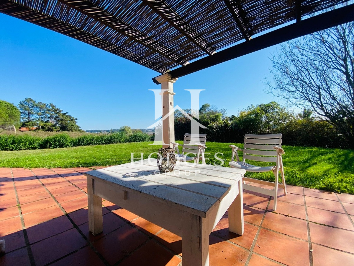Casa ID.172 - Casa de 4 Dormitorios en Playa Mansa, Punta del Este