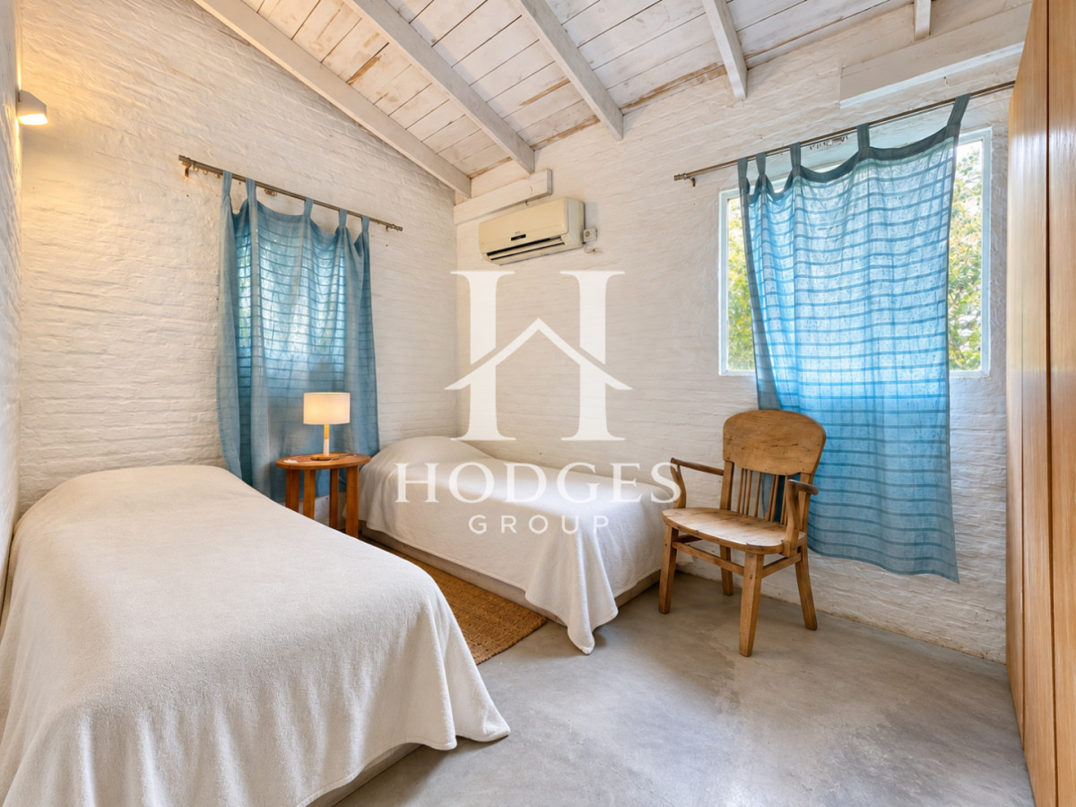 Casa ID.84 - Excelente Casa de 4 Dormitorios con Piscina y Parrillero en Montoya, La Barra