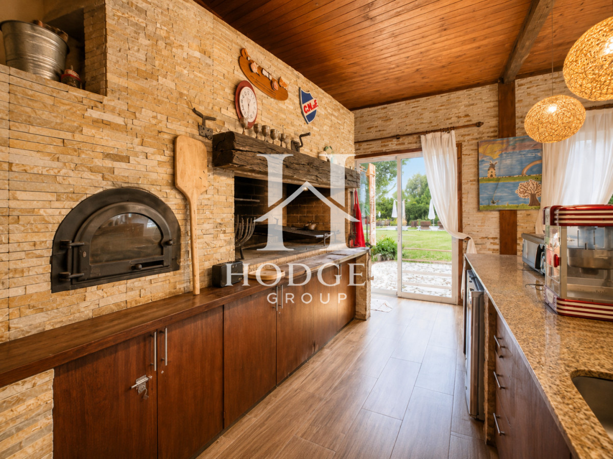 Casa ID.456 - Excelente Casa de 5 Dormitorios en Barrio Privado La Arbolada, Punta del Este